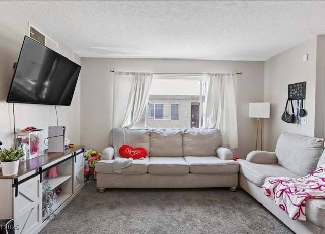 Property at 575 Roxella Ln Unit D, Las Vegas, NV 89110, 2 beds, 1 bath