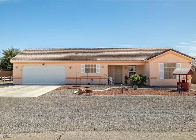 Property at 81 Diamond Bar Rd, Pahrump, NV 89048, 3 beds, 2 baths