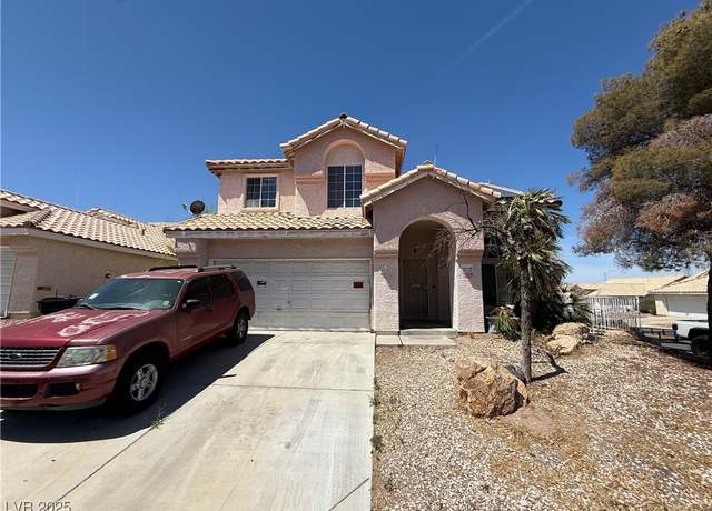 Property at 268 Dahlia St, Henderson, NV 89015, 4 beds, 2.5 baths