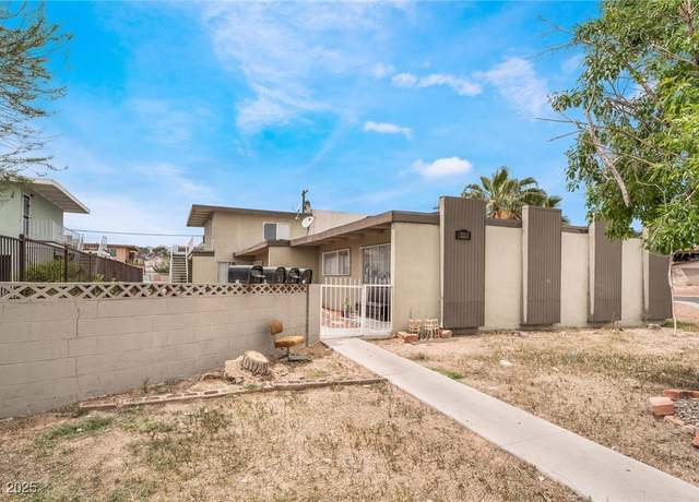 Property at 3217 Joann Way, Las Vegas, NV 89108, 7 beds, 4 baths
