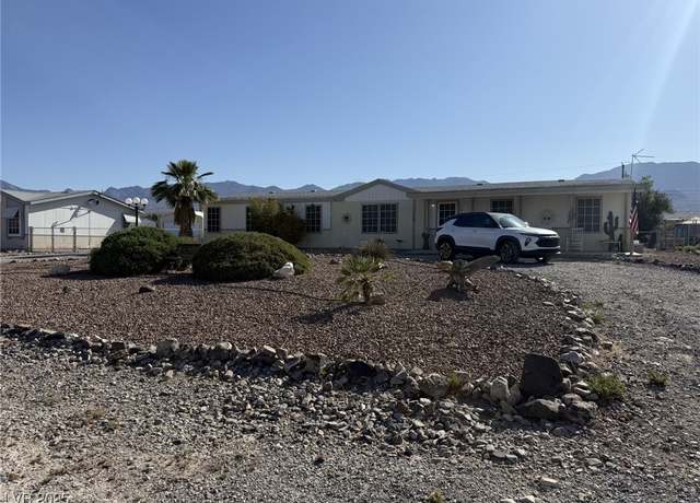 Property at 5581 Humbolt Pl, Pahrump, NV 89060, 3 beds, 2 baths