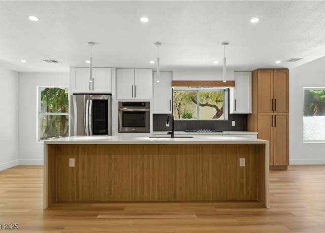 Property at 2105 Madagascar Ln, Las Vegas, NV 89117, 4 beds, 3 baths
