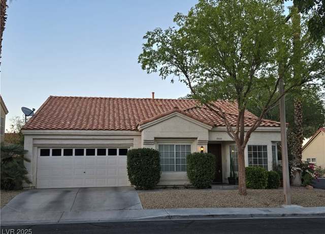 Property at 8800 Crescent Ridge Ln, Las Vegas, NV 89134, 3 beds, 2 baths