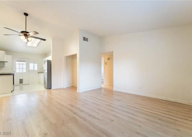 Property at 4274 Rollingstone Dr, Las Vegas, NV 89103, 2 beds, 2 baths