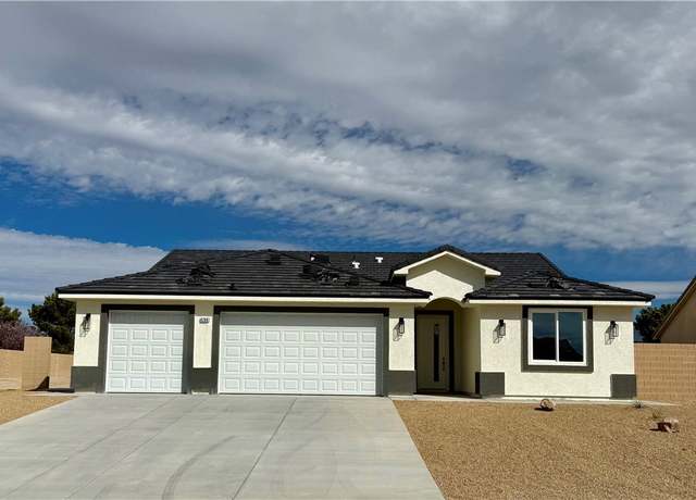 Property at 6840 Stubblefield Dr, Pahrump, NV 89061, 3 beds, 3 baths