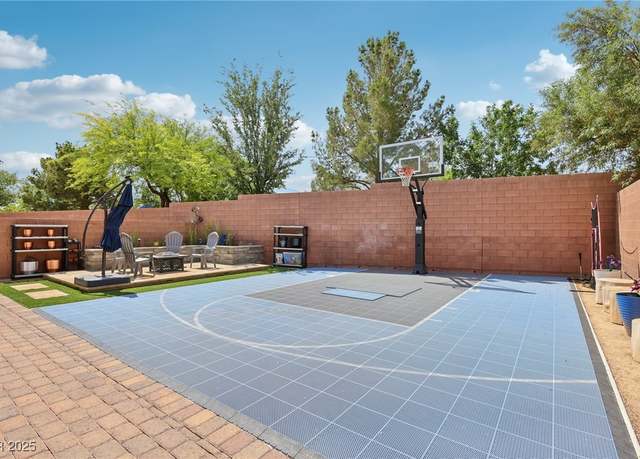 Property at 10329 Walworth Ave, Las Vegas, NV 89166, 4 beds, 3 baths