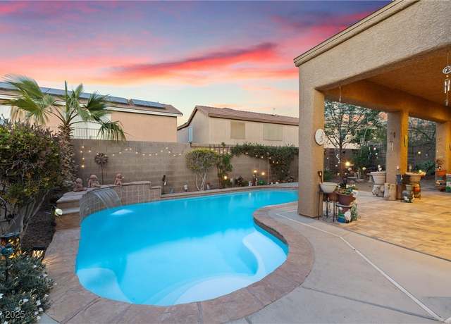 Property at 648 Sunrise Lake Pl, Henderson, NV 89002, 5 beds, 3 baths