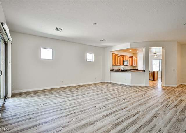 Property at 5967 Sun Appello Ave, Las Vegas, NV 89122, 3 beds, 2 baths