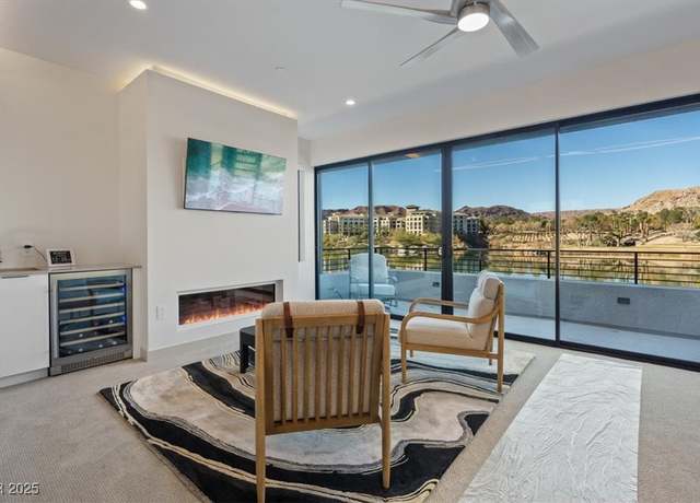 Property at 36 Lakefront Dr, Henderson, NV 89011, 4 beds, 3.5 baths