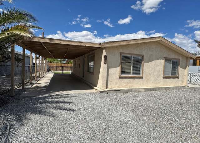 Property at 220 Ferndell St, Pahrump, NV 89048, 2 beds, 1 bath