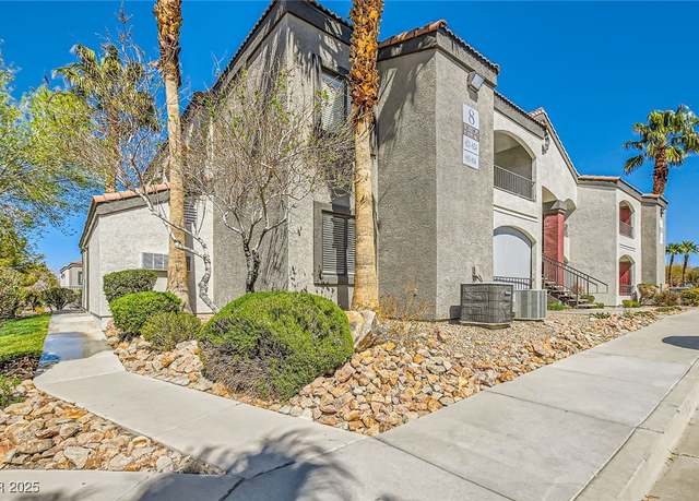Property at 950 Seven Hills Dr #814, Henderson, NV 89052, 2 beds, 2 baths
