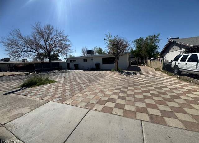Property at 2127 Crawford St, North Las Vegas, NV 89030, 3 beds, 1 bath