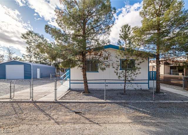Property at 231 Ferndell St, Pahrump, NV 89048, 2 beds, 1 bath