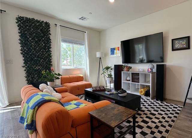 Property at 4273 Venus Falls Ave, North Las Vegas, NV 89084, 3 beds, 2 baths