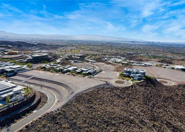 Property at 12 Wanderlust Ct, Henderson, NV 89012