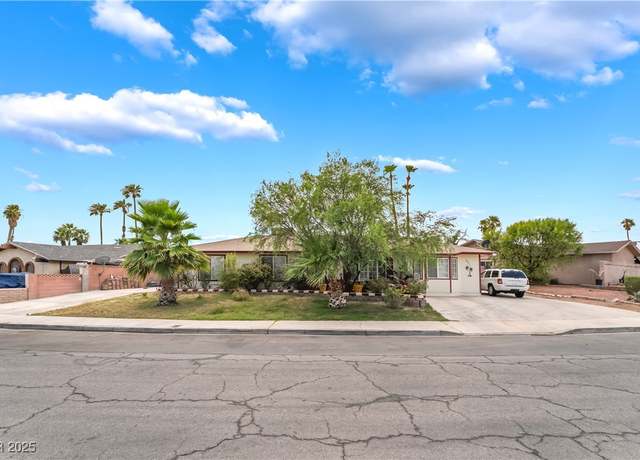 Property at 4831 Monterrey Ave, Las Vegas, NV 89121, 4 beds, 2.5 baths