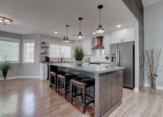 Property at 8280 Florine Ave, Las Vegas, NV 89129, 2 beds, 2 baths
