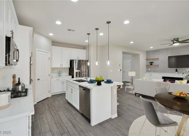 Property at 10270 Turkish Pine Ct, Las Vegas, NV 89166, 4 beds, 3.5 baths