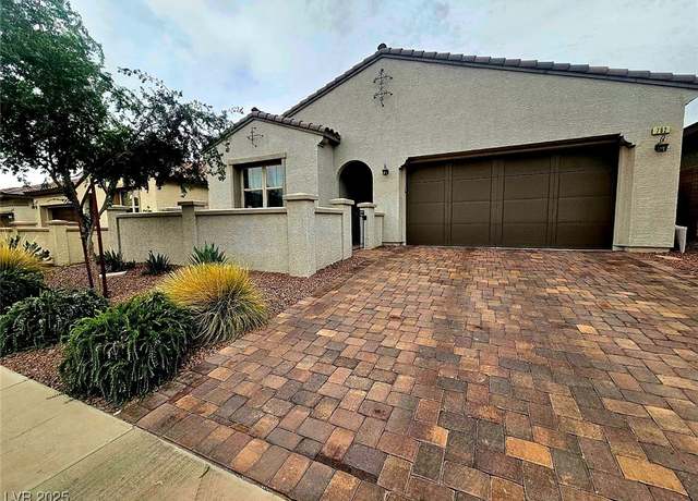 Property at 782 Omaggio Pl, Henderson, NV 89011, 3 beds, 2.5 baths