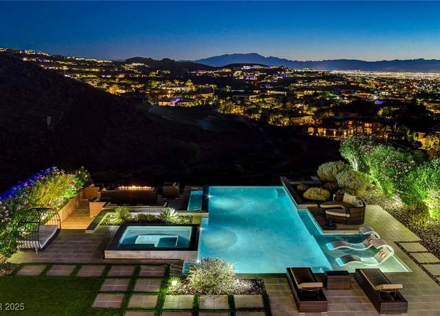 Property at 527 Serenity Point Dr, Henderson, NV 89012, 3 beds, 4.5 baths