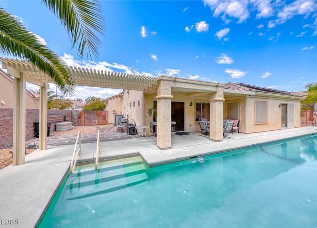 Property at 1862 Redwood Valley St, Henderson, NV 89052, 2 beds, 2 baths