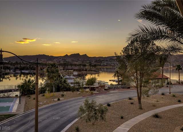 Property at 15 Via Mantova #303, Henderson, NV 89011, 3 beds, 2 baths