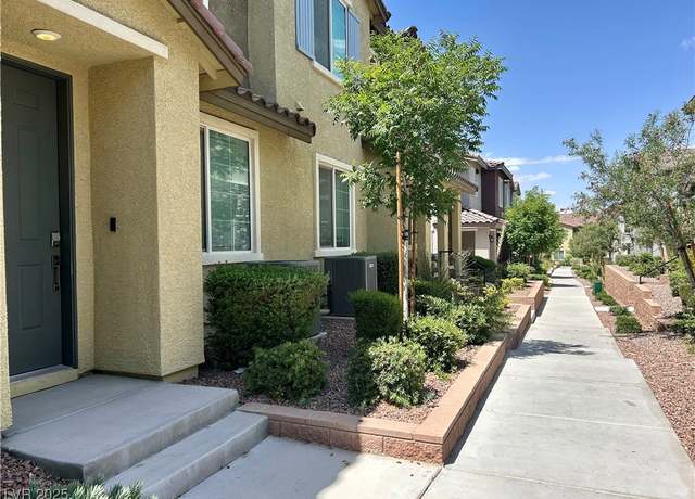 Property at 965 Nevada State Dr #39102, Henderson, NV 89002, 3 beds, 2.5 baths