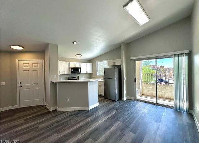 Property at 1881 W Alexander Rd #2100, North Las Vegas, NV 89032, 2 beds, 2 baths