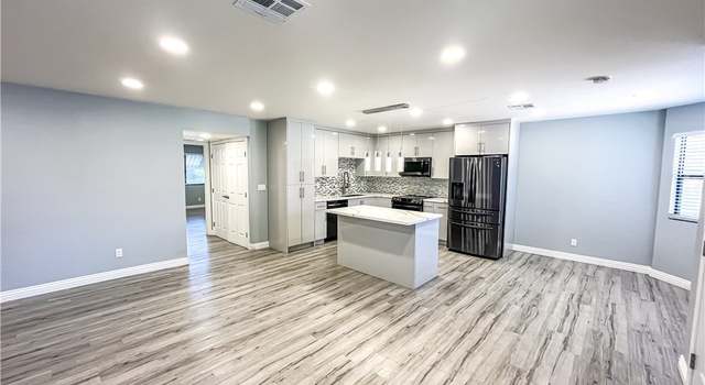 Photo of 2720 Beaver Creek Ct #202, Las Vegas, NV 89117