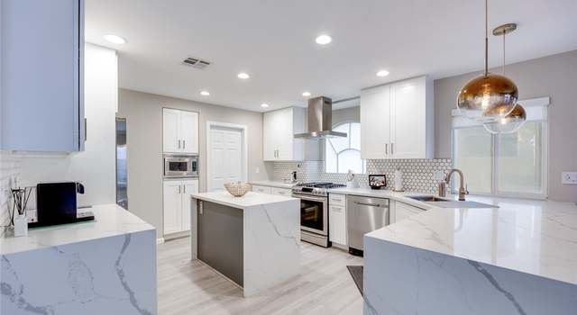 Photo of 4211 Saxton Green Ave, Las Vegas, NV 89141
