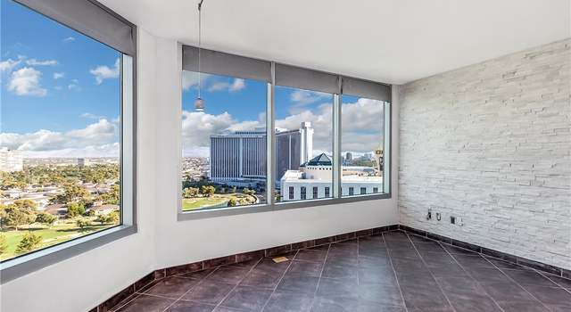 Photo of 322 Karen Ave #1902, Las Vegas, NV 89109