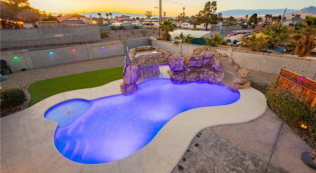Property at 200 E Desert Rose Dr, Henderson, NV 89015, 4 beds, 3 baths