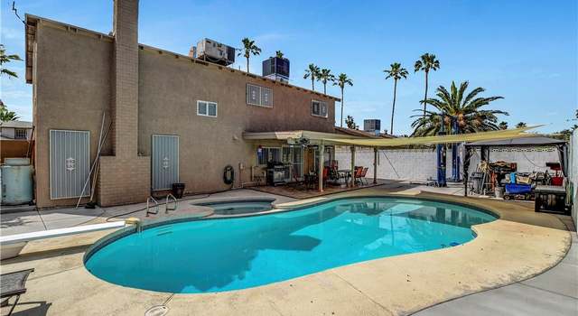 Photo of 4990 Spring Oak St, Las Vegas, NV 89120