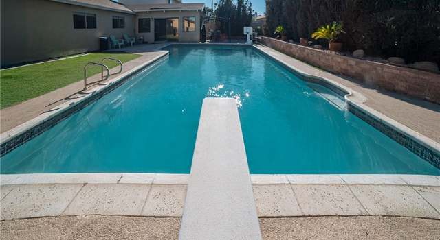 Property at 6420 Singingwood Ln, Las Vegas, NV 89107, 3 beds, 2 baths
