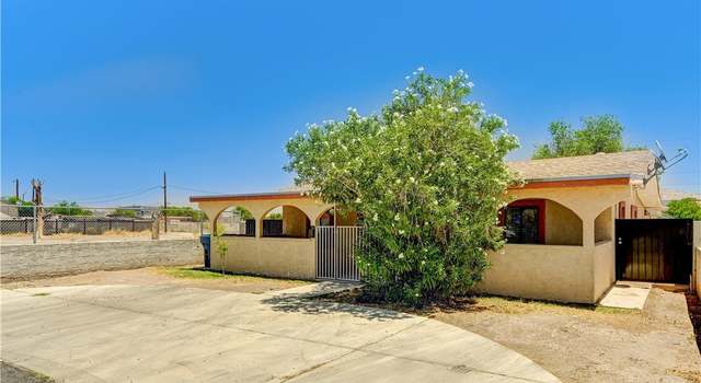 Photo of 744 Mcknight St, Las Vegas, NV 89101