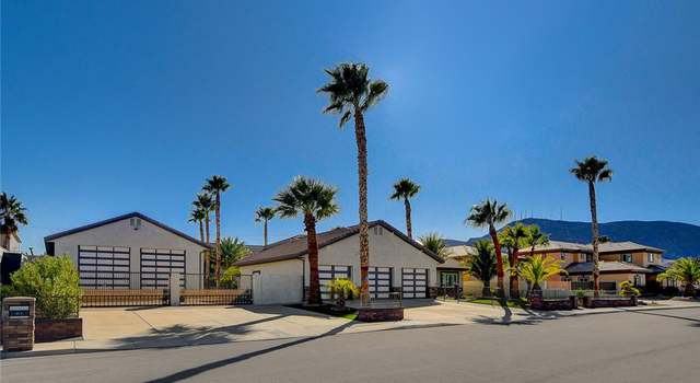 Photo of 211 E Country Club Dr, Henderson, NV 89015