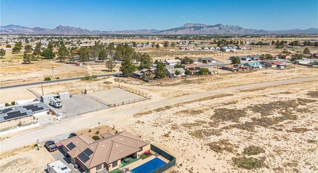 Photo of 1611 S Enchanted Mesa St, Pahrump, NV 89048