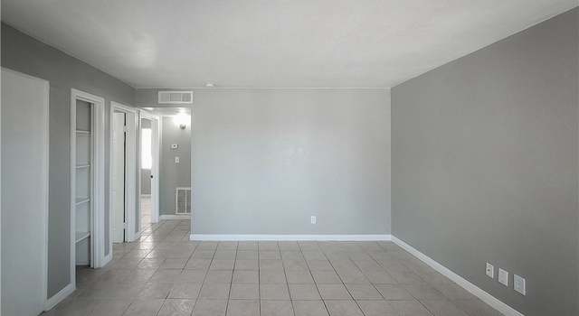 Photo of 2780 Menlo Square Dr, Las Vegas, NV 89101