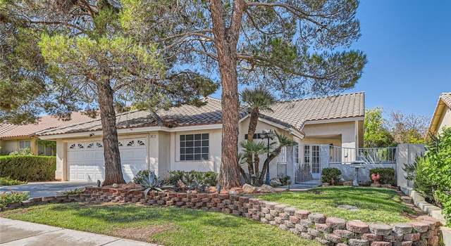 Photo of 803 Sun Bridge Ln, Henderson, NV 89002
