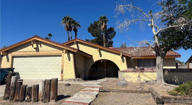 Photo of 710 Greenway Rd, Henderson, NV 89002