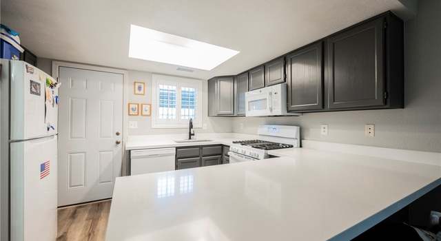 Photo of 595 Sellers Pl, Henderson, NV 89011