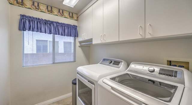 Photo of 324 Forest Ridge St, Henderson, NV 89014