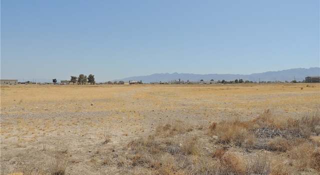 Photo of 1981 E Ironhorse St, Pahrump, NV 89048