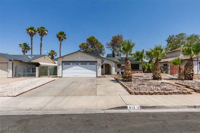 Photo of 813 Cherry Dr Henderson, NV 89002