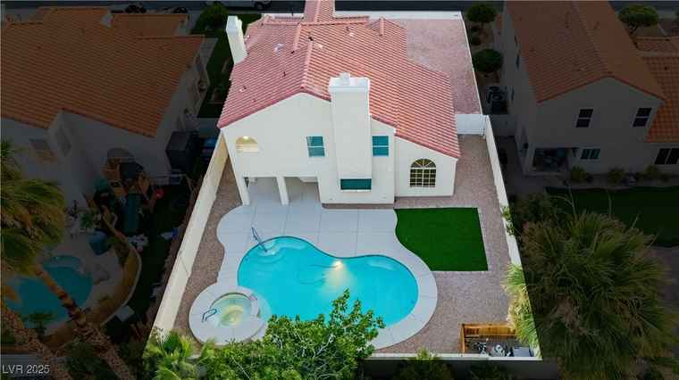 Photo of 2107 Fountain Springs Dr Henderson, NV 89074