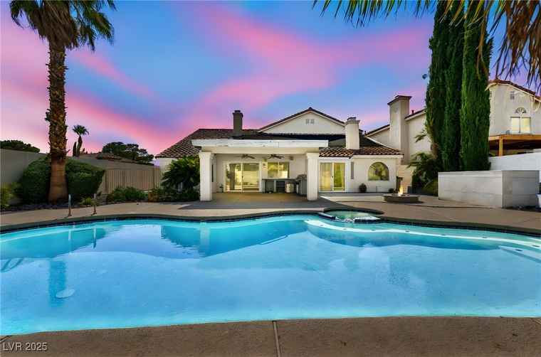Photo of 10024 Skipper Ct Las Vegas, NV 89117