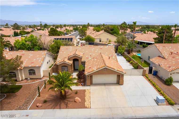 Photo of 5620 Silver Belle St Las Vegas, NV 89149