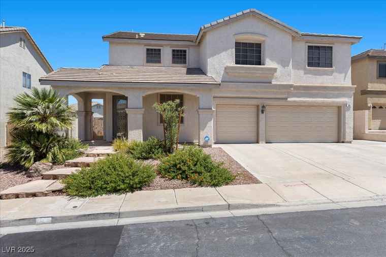 Photo of 54 Blue Canyon Ct Henderson, NV 89012