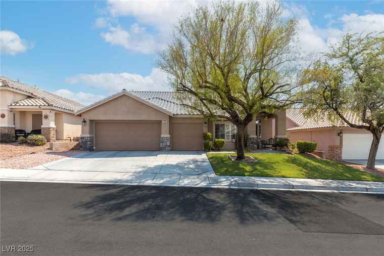 Photo of 679 Great Dane Ct Henderson, NV 89052