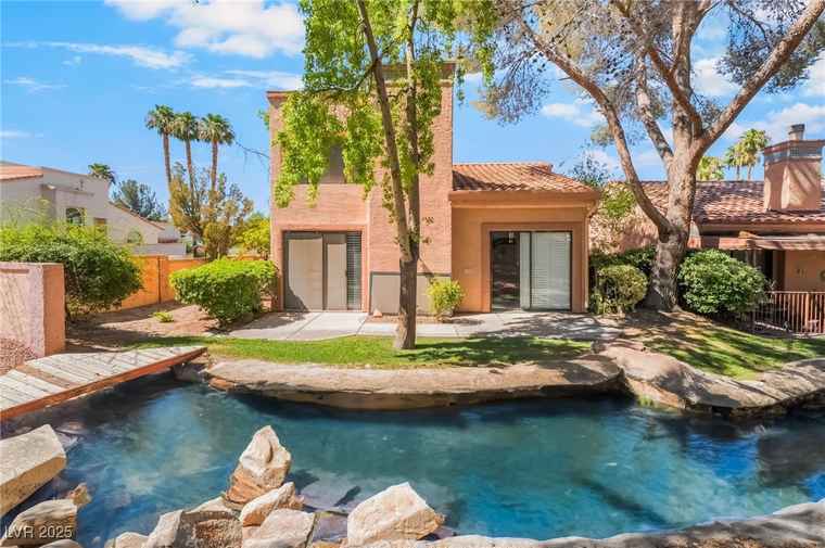 Photo of 3246 Brookfield Dr Las Vegas, NV 89120